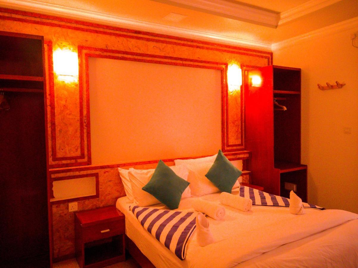 Athens View Hotel Guraidhoo  Bagian luar foto