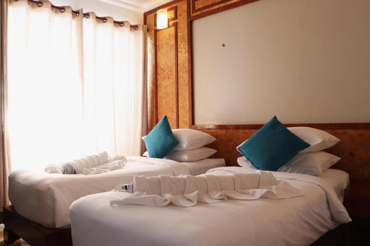 Athens View Hotel Guraidhoo  Bagian luar foto