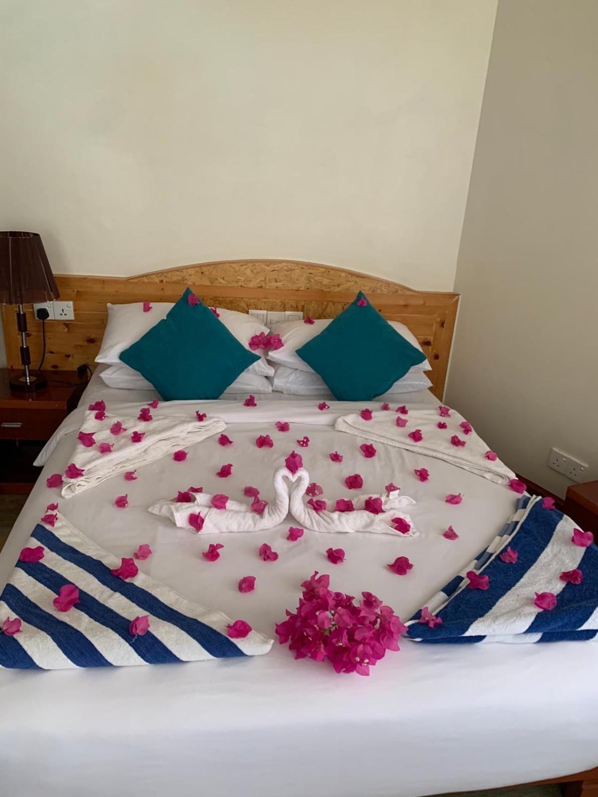 Athens View Hotel Guraidhoo  Bagian luar foto